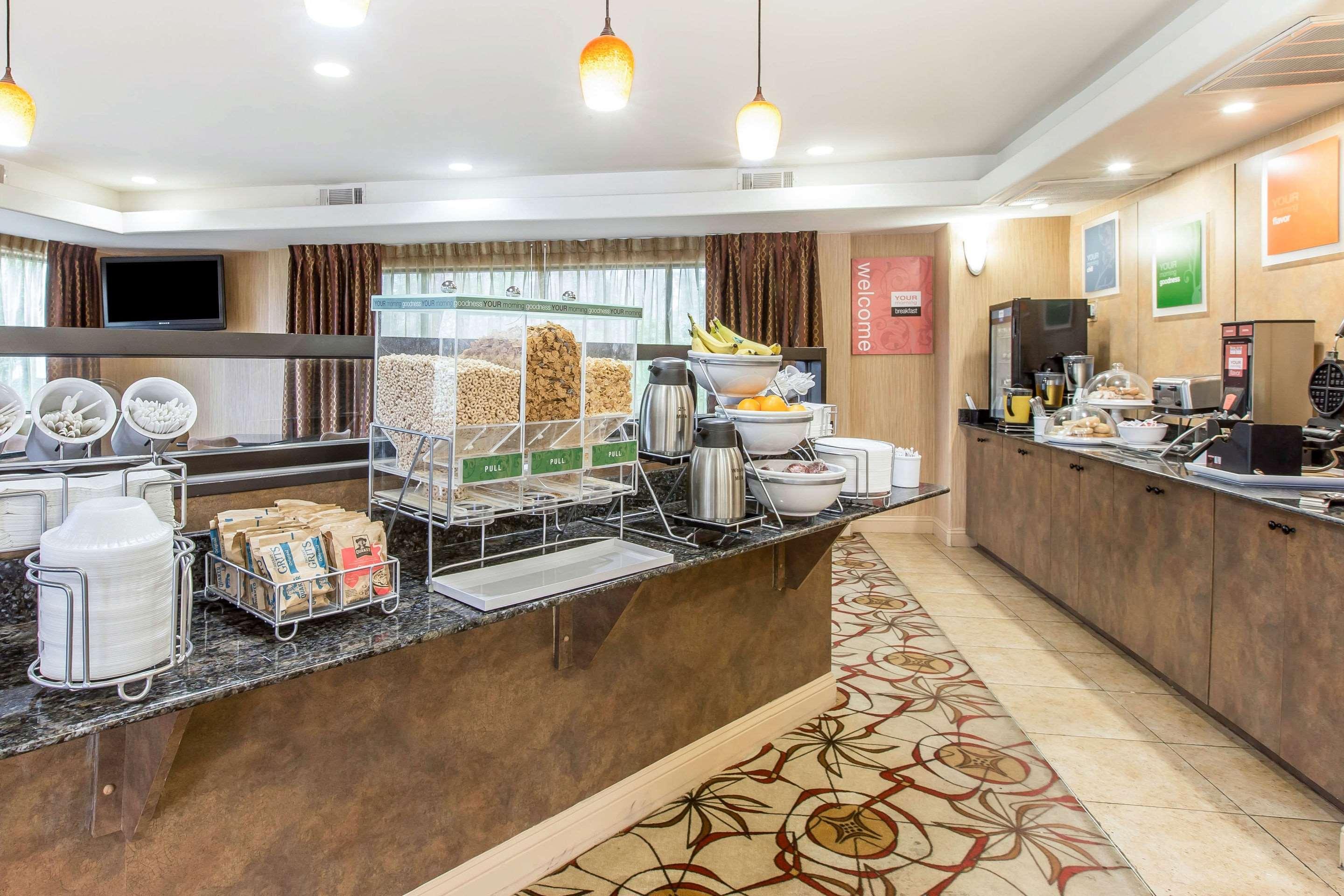 Comfort Suites Kings Bay Naval Base Area Kingsland Zewnętrze zdjęcie